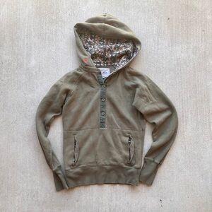 A. Kurtz Hoodie Women Size Medium Miltary Green
